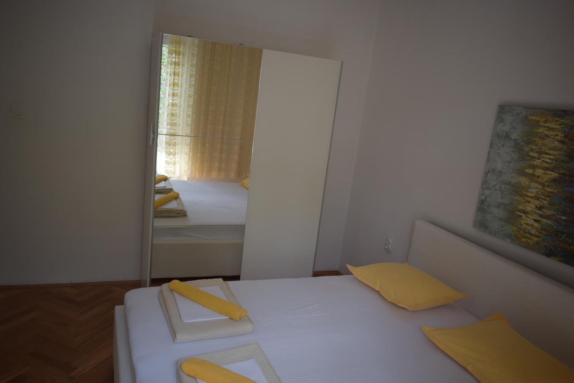 Apartment Antonella Makarska Exterior photo